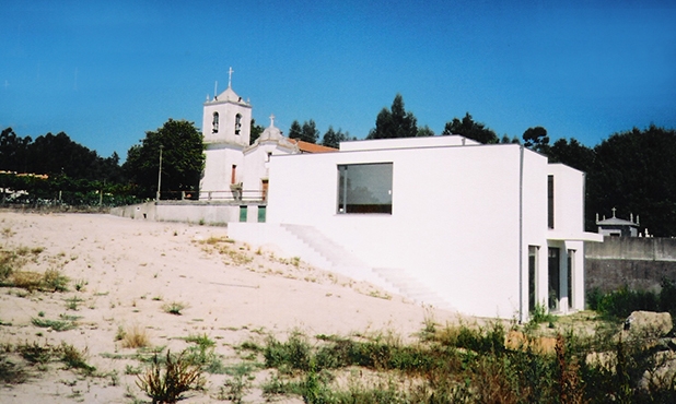 CAPELA MORTUÁRIA DE NOVAIS